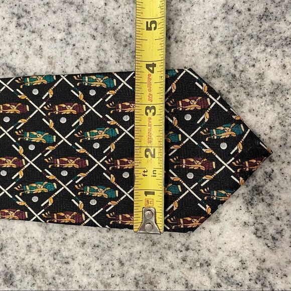 Silk Golf Bags Tie - Designs By A. Rogers - Picture 5 of 5